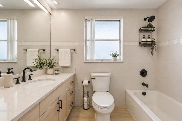 3080 N Course Drive, Pompano Beach, FL 33069