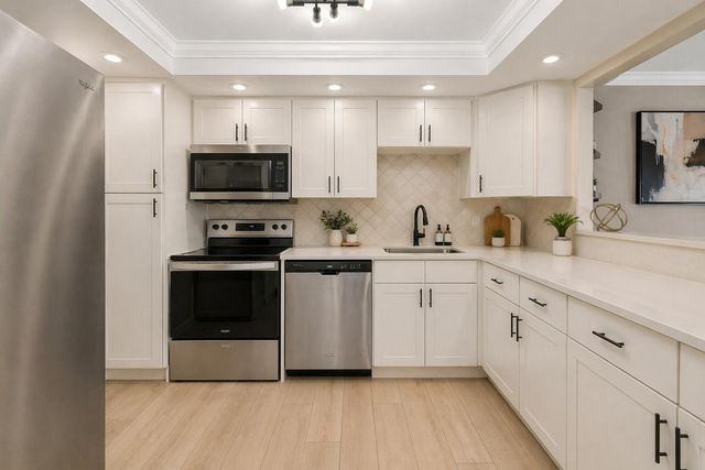 3080 N Course Drive, Pompano Beach, FL 33069