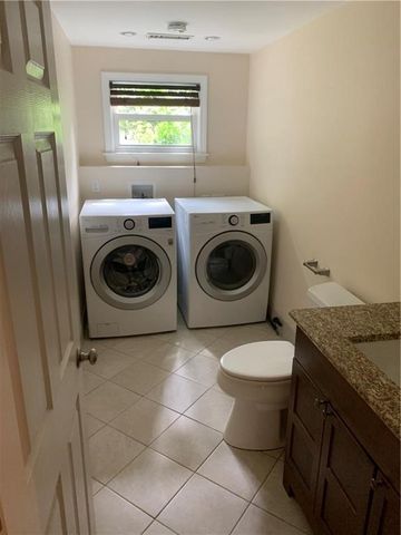 57 middle Highway, Barrington, RI 02806