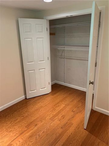 57 middle Highway, Barrington, RI 02806