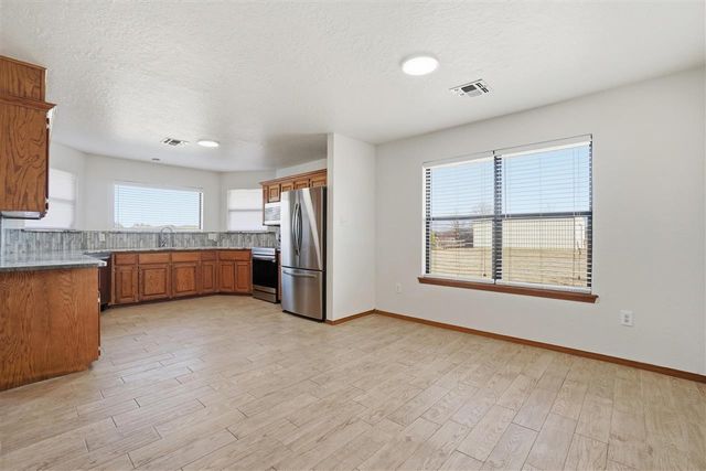 17168 W Gore Blvd, Cache, OK 73527