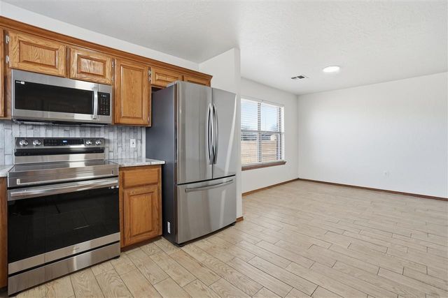 17168 W Gore Blvd, Cache, OK 73527