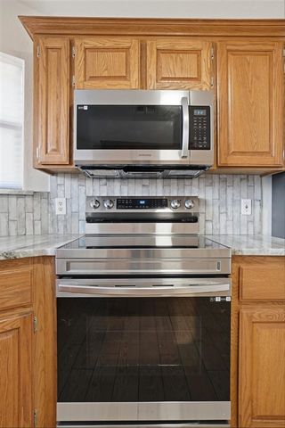 17168 W Gore Blvd, Cache, OK 73527