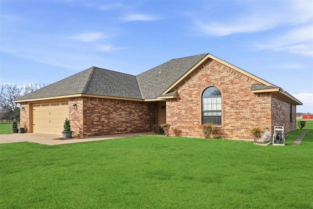 17168 W Gore Blvd, Cache, OK 73527