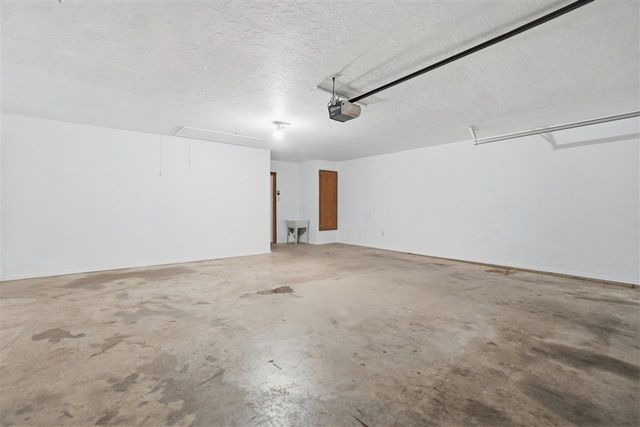 17168 W Gore Blvd, Cache, OK 73527