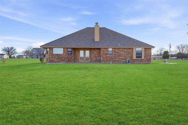 17168 W Gore Blvd, Cache, OK 73527