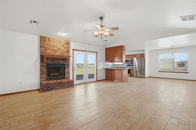 17168 W Gore Blvd, Cache, OK 73527