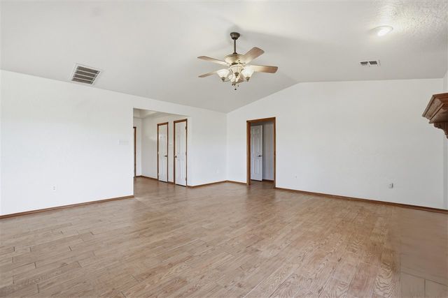 17168 W Gore Blvd, Cache, OK 73527