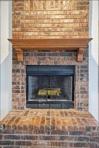 17168 W Gore Blvd, Cache, OK 73527