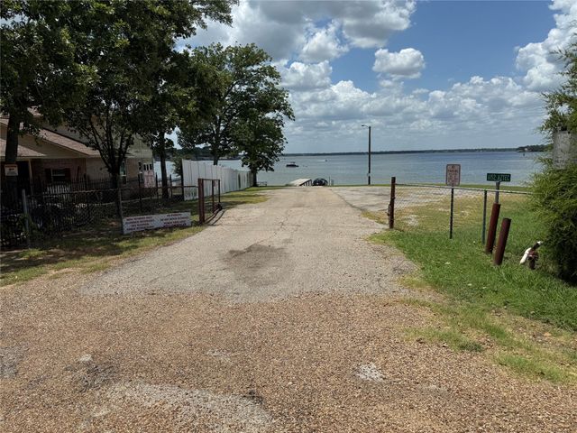 6134 Tejas Drive, Mabank, TX 75156