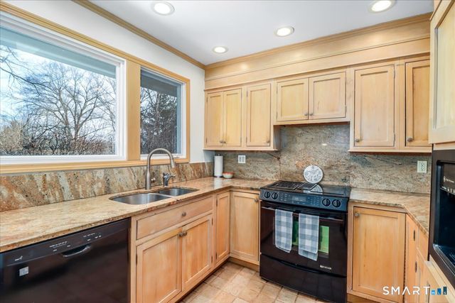 65 Bailey Road, Fairfield, CT 06825