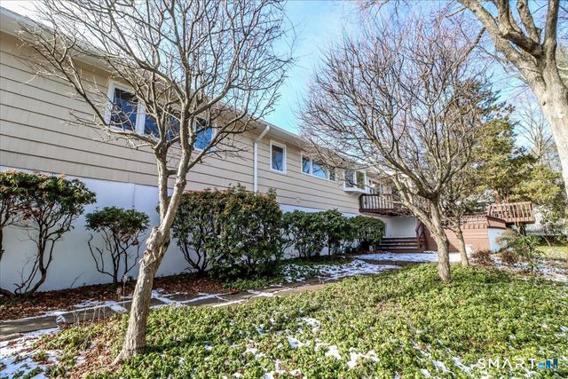 65 Bailey Road, Fairfield, CT 06825