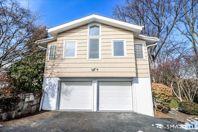 65 Bailey Road, Fairfield, CT 06825