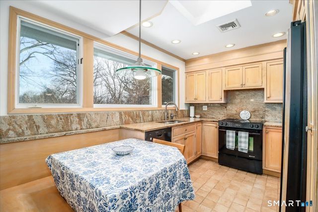 65 Bailey Road, Fairfield, CT 06825