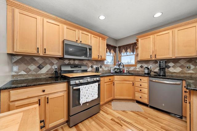 2216 N 2929th Road, Marseilles, IL 61341