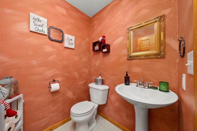 2216 N 2929th Road, Marseilles, IL 61341