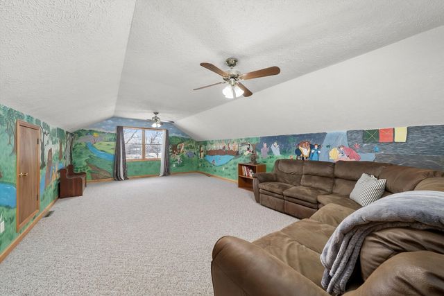 2216 N 2929th Road, Marseilles, IL 61341