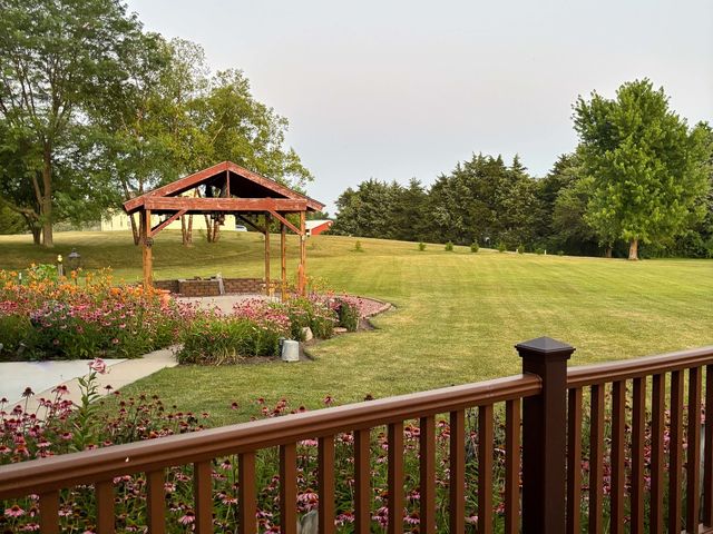 2216 N 2929th Road, Marseilles, IL 61341