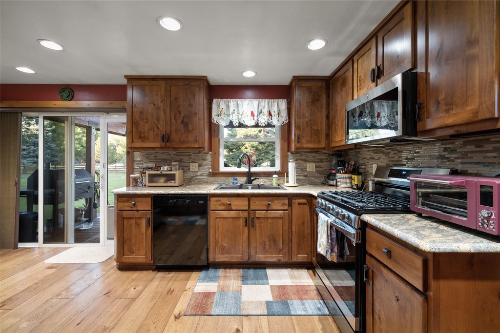 115 Ferndale Drive, Bigfork, MT 59911 photo 13