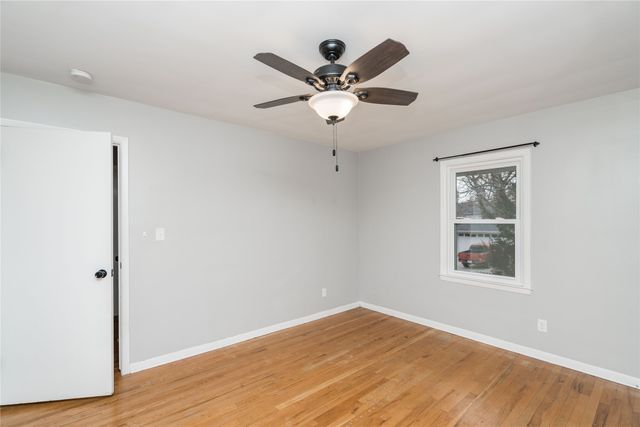 2101 30th Street, Des Moines, IA 50310