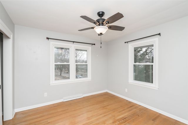 2101 30th Street, Des Moines, IA 50310