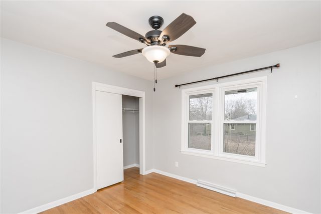 2101 30th Street, Des Moines, IA 50310