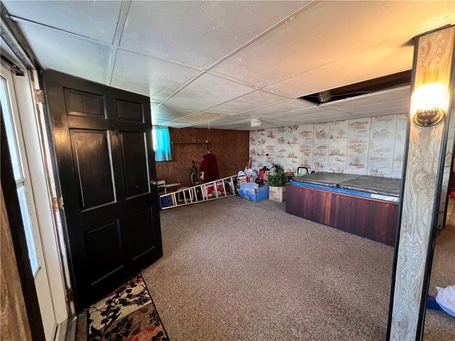 534 Broadway St, Masontown, PA 15461