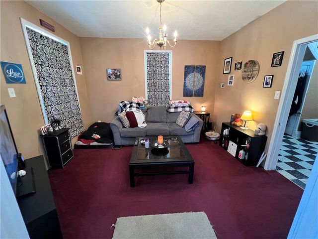 534 Broadway St, Masontown, PA 15461