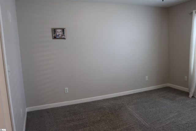 306 Highland Springs Loop, Inman, SC 29349