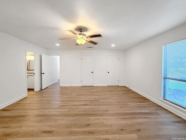 8346 Athenian, Universal City, TX 78148
