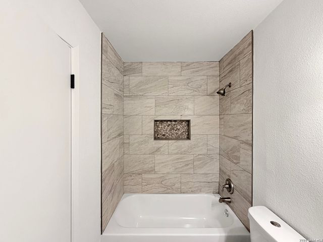 8346 Athenian, Universal City, TX 78148