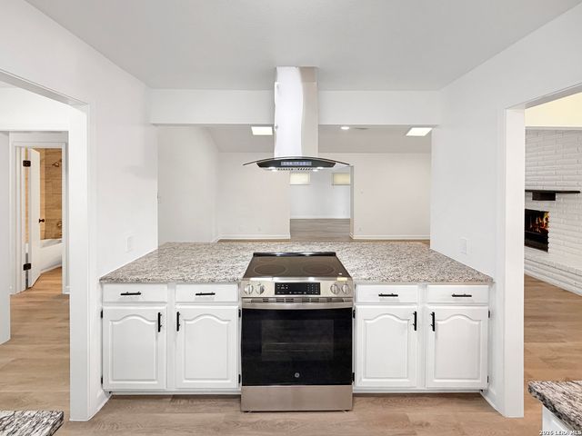 8346 Athenian, Universal City, TX 78148