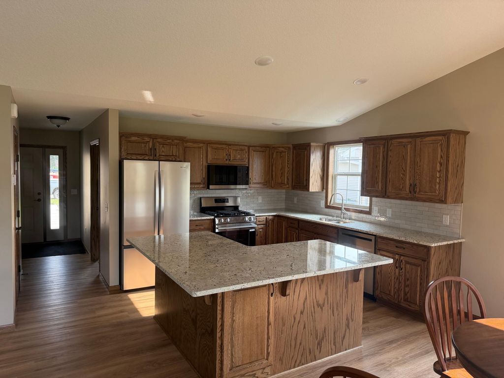 1409 S 2nd Street, Princeton, MN 55371 — photo 3