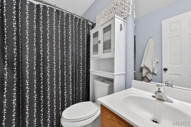 2162 Oakglen Street, Imperial, MO 63052