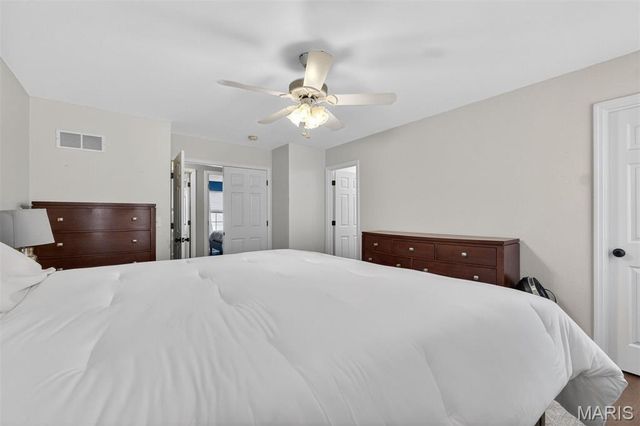 2162 Oakglen Street, Imperial, MO 63052