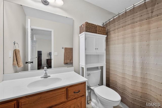 2162 Oakglen Street, Imperial, MO 63052