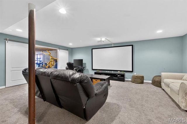 2162 Oakglen Street, Imperial, MO 63052