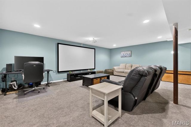 2162 Oakglen Street, Imperial, MO 63052