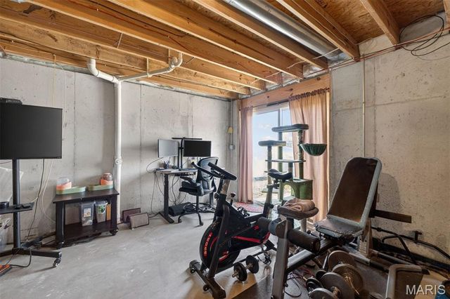 2162 Oakglen Street, Imperial, MO 63052