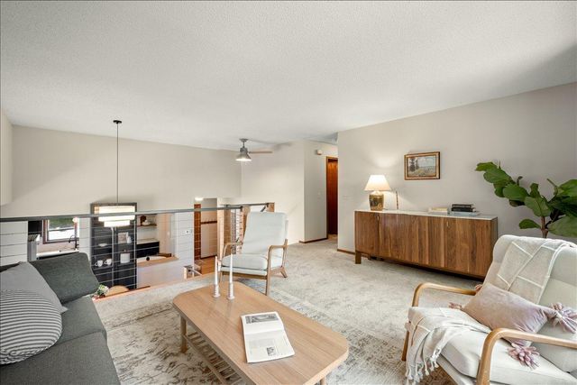 4725 Upland Lane N, Plymouth, MN 55446