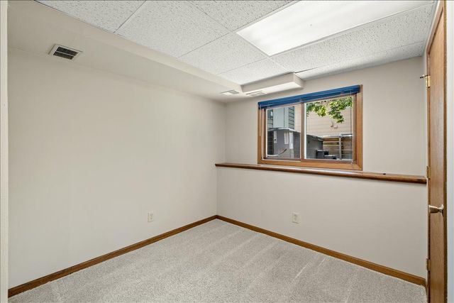 4725 Upland Lane N, Plymouth, MN 55446