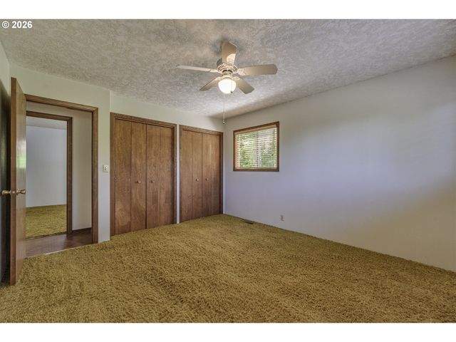 8415 Sw RIVER Rd, Hillsboro, OR 97123