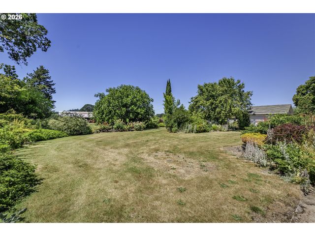 8415 Sw RIVER Rd, Hillsboro, OR 97123