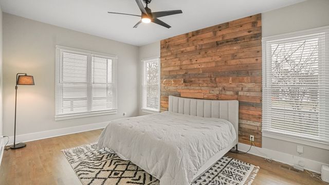 1108B Glenview Dr, Nashville, TN 37206