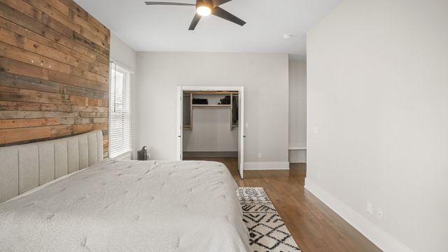 1108B Glenview Dr, Nashville, TN 37206