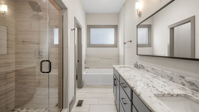 1108B Glenview Dr, Nashville, TN 37206