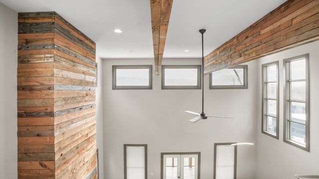 1108B Glenview Dr, Nashville, TN 37206