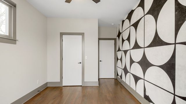 1108B Glenview Dr, Nashville, TN 37206