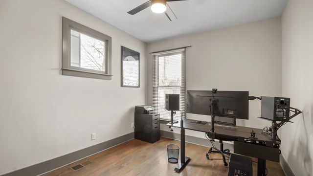 1108B Glenview Dr, Nashville, TN 37206