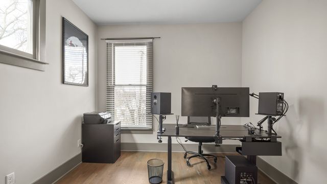 1108B Glenview Dr, Nashville, TN 37206